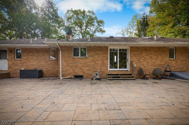 12 Baker Rd, Franklin Twp., NJ 08867