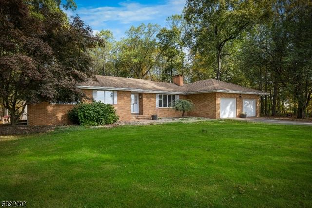 12 Baker Rd, Franklin Twp., NJ 08867