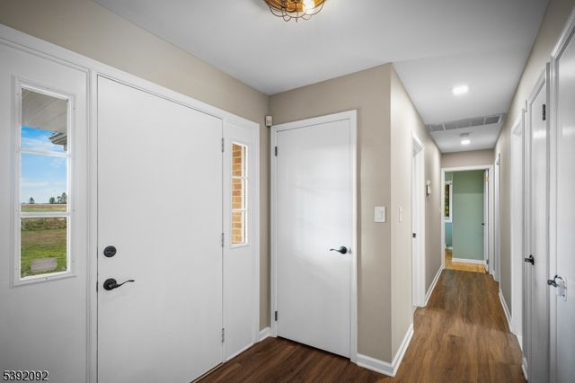 12 Baker Rd, Franklin Twp., NJ 08867