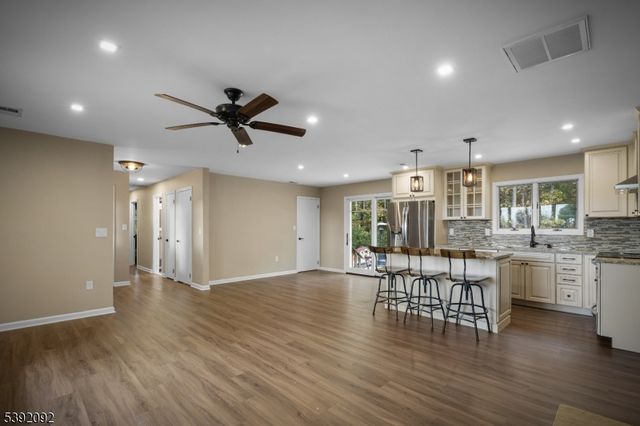 12 Baker Rd, Franklin Twp., NJ 08867