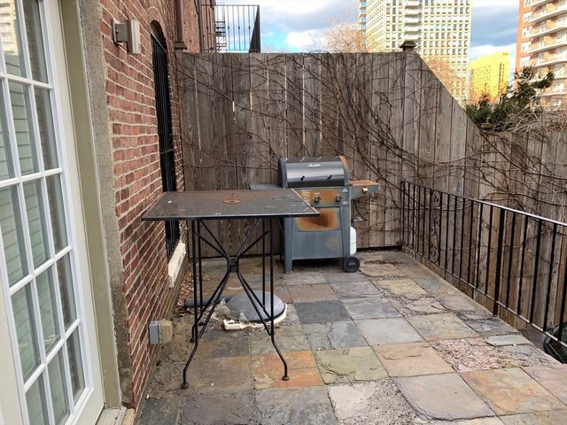 21 Worthington 1, Boston, MA 02120