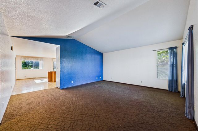 3581 Clifton Way, Fortuna, CA 95540