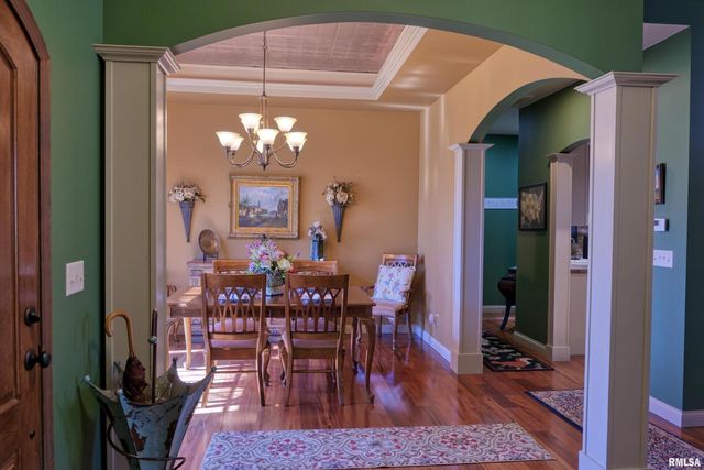 10950 PRESTWICK Drive, Benton, IL 62812