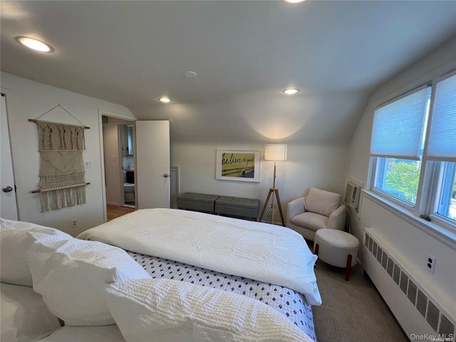 545 E Park Avenue, Long Beach, NY 11561