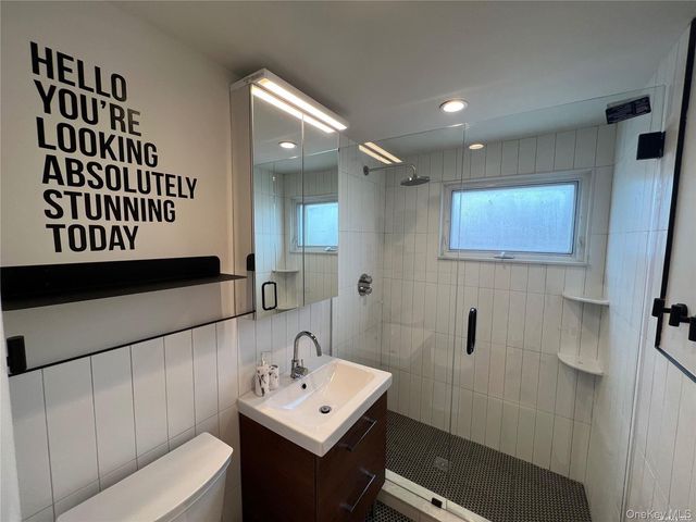545 E Park Avenue, Long Beach, NY 11561
