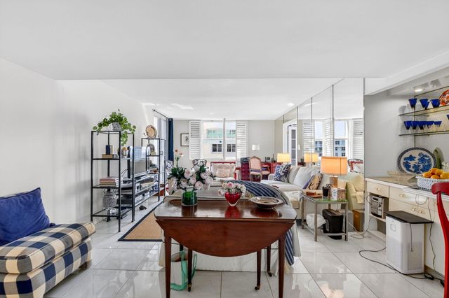 1701 S Flagler Drive 1809, West Palm Beach, FL 33401