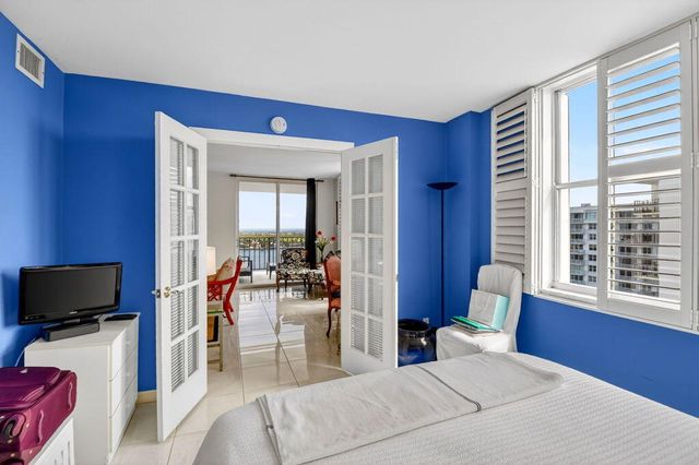 1701 S Flagler Drive 1809, West Palm Beach, FL 33401