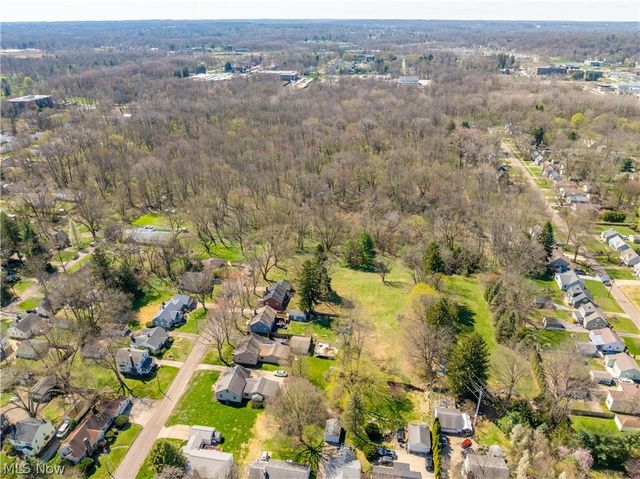 1521 Edgemoor Avenue, Akron, OH 44313