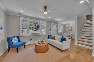 728 Drummond Dr, Nashville, TN 37211