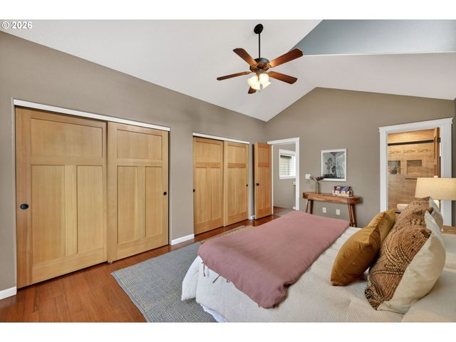 5603 Se OAK St, Portland, OR 97215