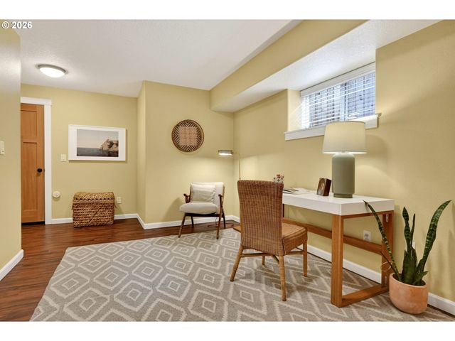 5603 Se OAK St, Portland, OR 97215