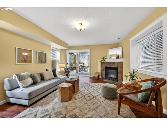 5603 Se OAK St, Portland, OR 97215