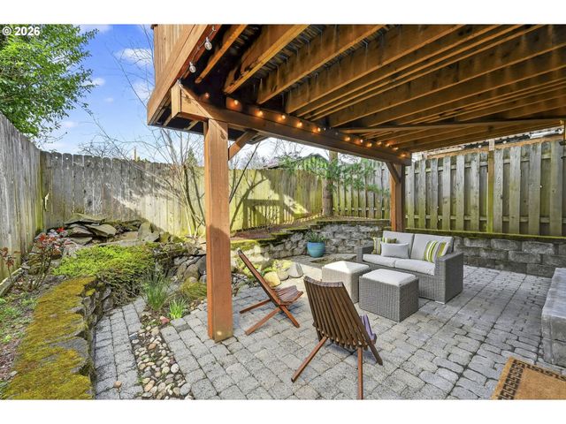 5603 Se OAK St, Portland, OR 97215