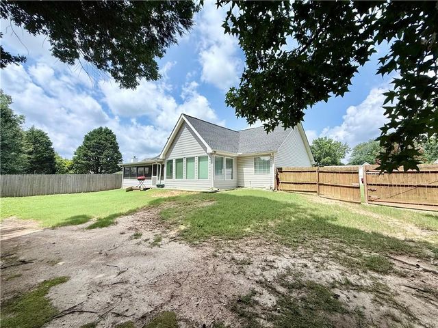 3349 Hampton Trace Court, Buford, GA 30519