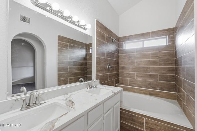 5723 TY COBB Place, El Paso, TX 79934