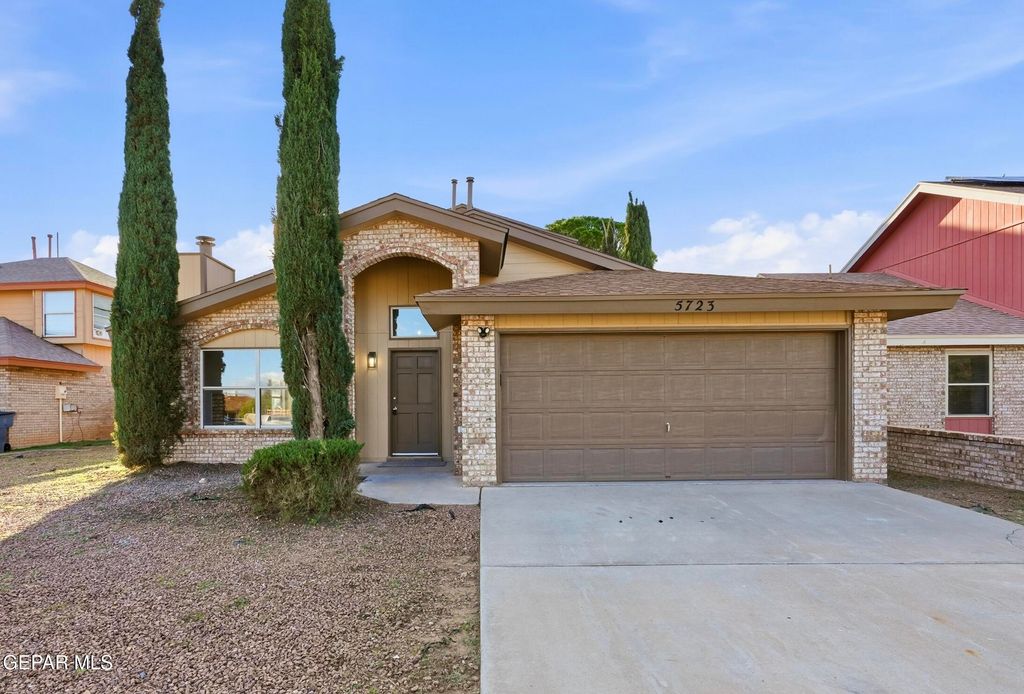 5723 TY COBB Place, El Paso, TX 79934