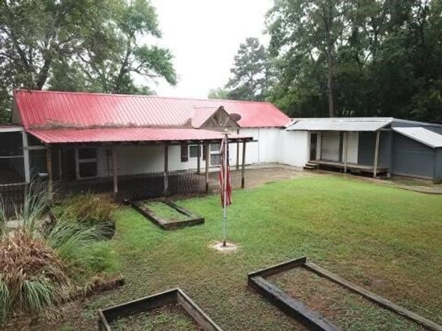 109 N Davis Avenue, Plainview, AR 72857