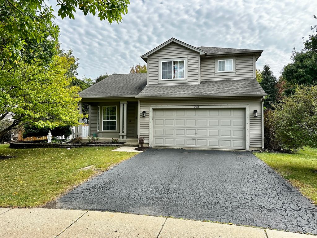 202 Cool Stone Bend, Lake In The Hills, IL 60156
