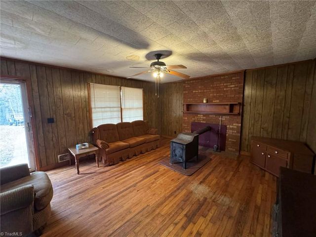 894 Traphill Mill Road, Traphill, NC 28685