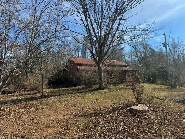 894 Traphill Mill Road, Traphill, NC 28685