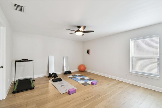 3106 W CHEROKEE AVENUE, Tampa, FL 33611