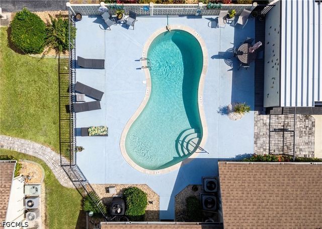 616 SE 14th TER 201, Cape Coral, FL 33990