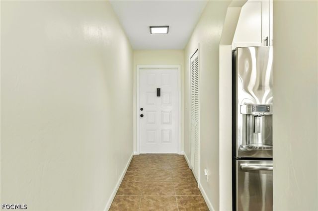 616 SE 14th TER 201, Cape Coral, FL 33990