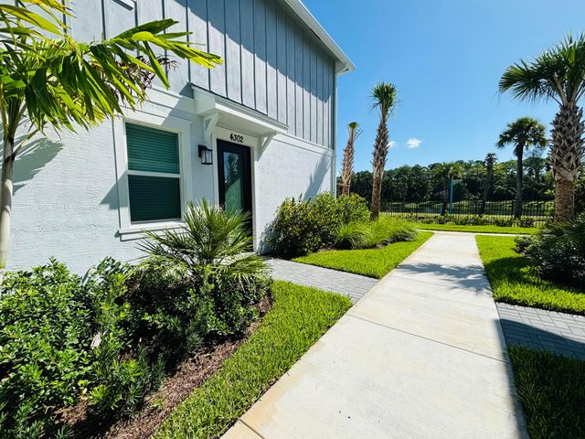 4302 Brookgreen Square, Westlake, FL 33470