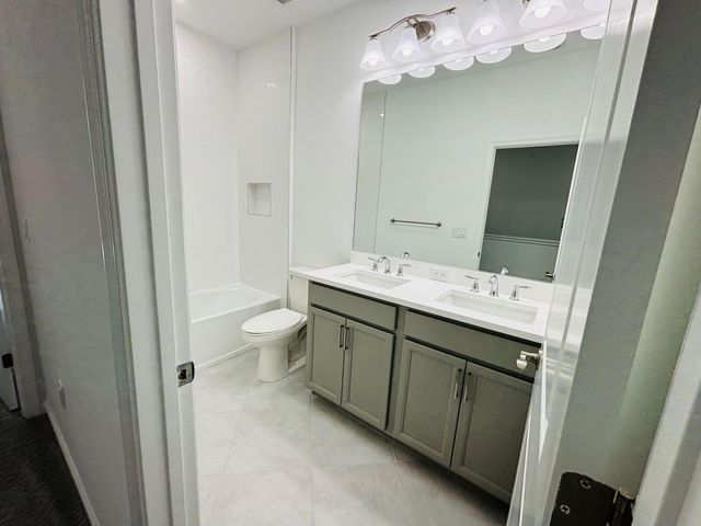 4302 Brookgreen Square, Westlake, FL 33470