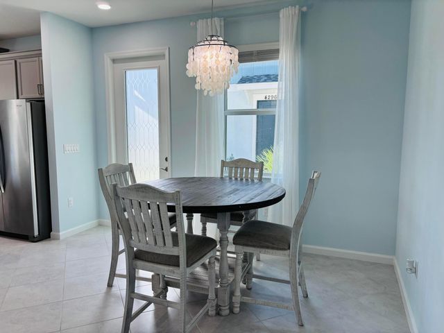 4302 Brookgreen Square, Westlake, FL 33470