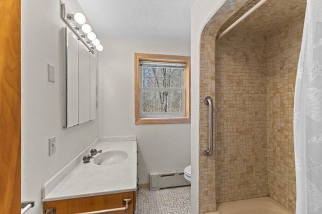 120 Pine Street, Leicester, MA 01524