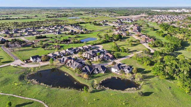 1703 Carnoustie Drive, Ennis, TX 75119