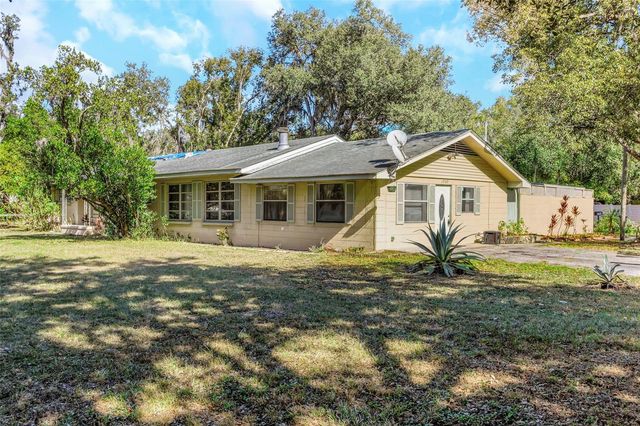 17902 BURNSIDE ROAD, Lutz, FL 33548