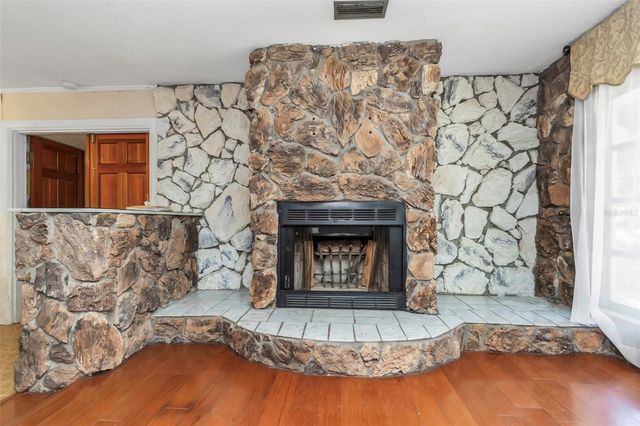 17902 BURNSIDE ROAD, Lutz, FL 33548