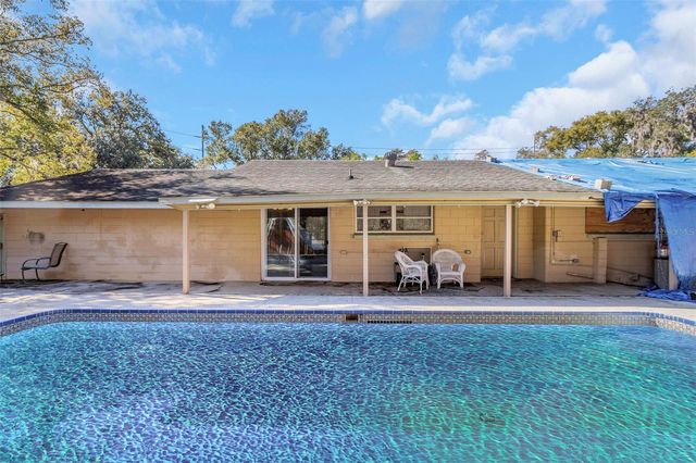 17902 BURNSIDE ROAD, Lutz, FL 33548