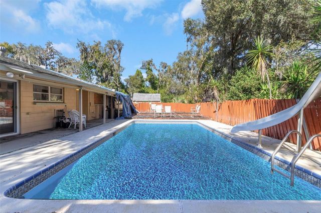 17902 BURNSIDE ROAD, Lutz, FL 33548