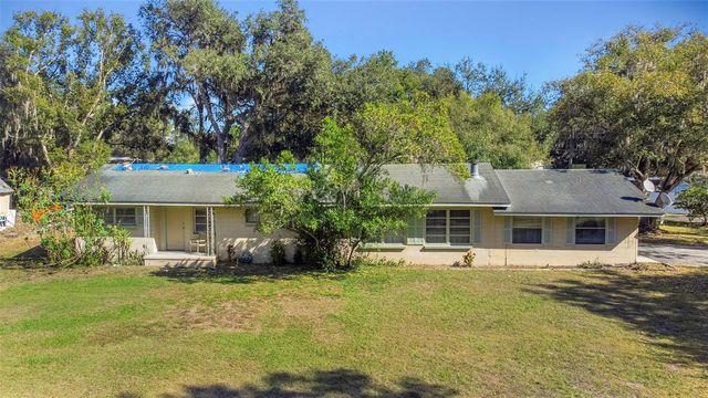 17902 BURNSIDE ROAD, Lutz, FL 33548