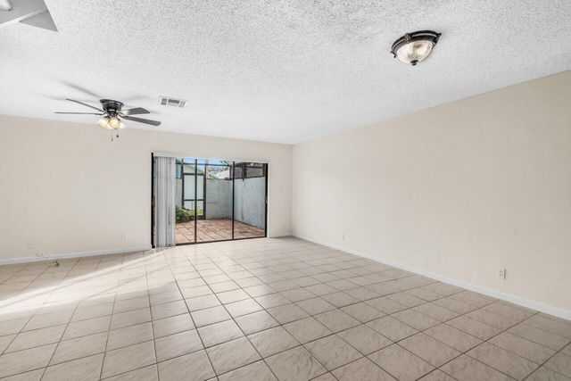 9112 SW 21st Court E, Boca Raton, FL 33428