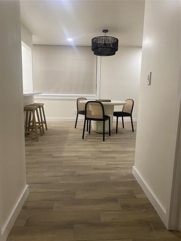 9471 Evergreen Place 301, Davie, FL 33324