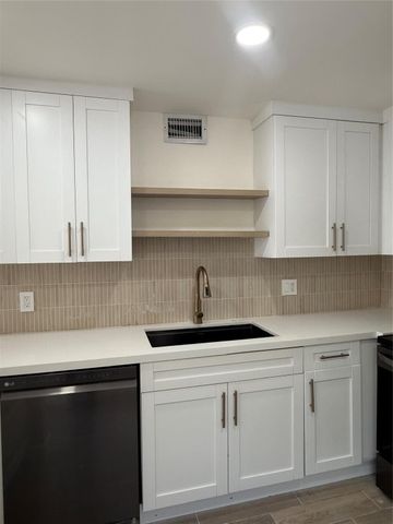 9471 Evergreen Place 301, Davie, FL 33324