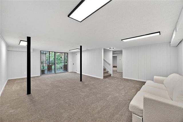 201 E simon NW Terrace, Atlanta, GA 30318