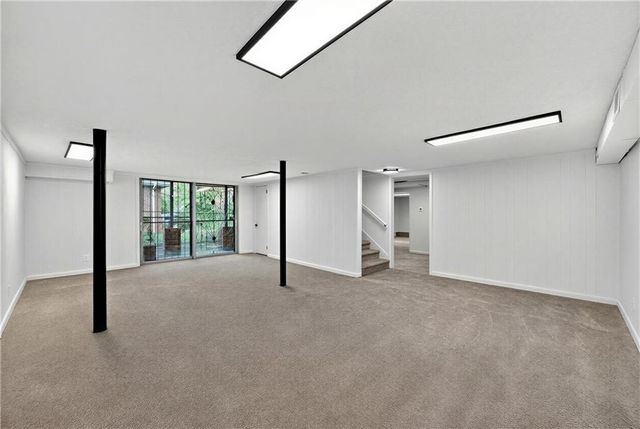 201 E simon NW Terrace, Atlanta, GA 30318