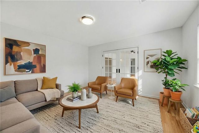 201 E simon NW Terrace, Atlanta, GA 30318