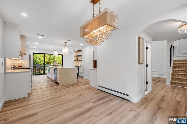 836 Hemlock Court T165, Norwood, NJ 07648