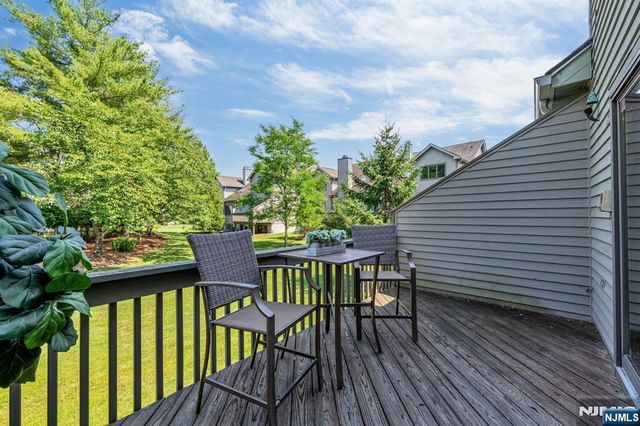 836 Hemlock Court T165, Norwood, NJ 07648