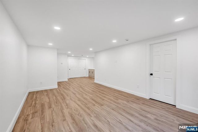836 Hemlock Court T165, Norwood, NJ 07648
