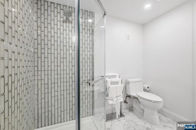836 Hemlock Court T165, Norwood, NJ 07648