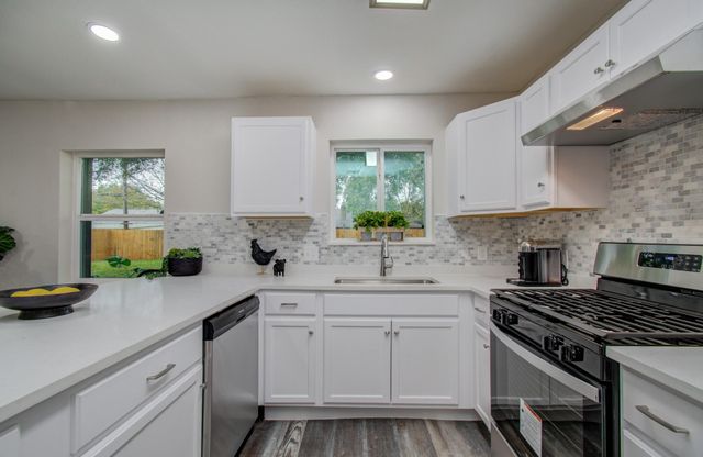 9406 Autauga Street, Houston, TX 77080