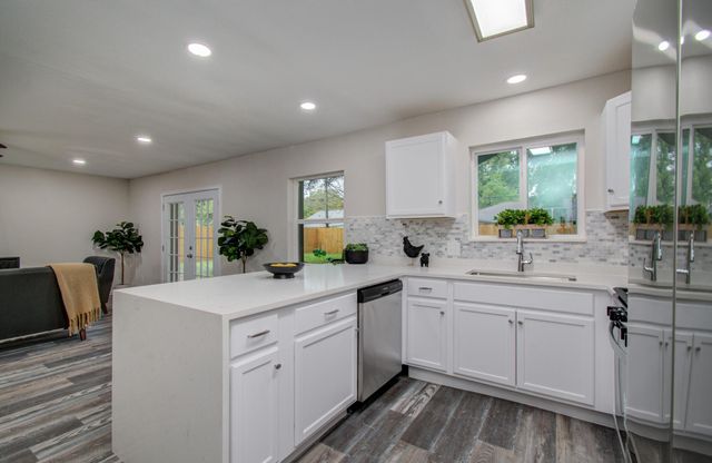 9406 Autauga Street, Houston, TX 77080