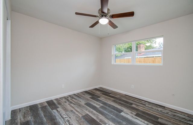9406 Autauga Street, Houston, TX 77080